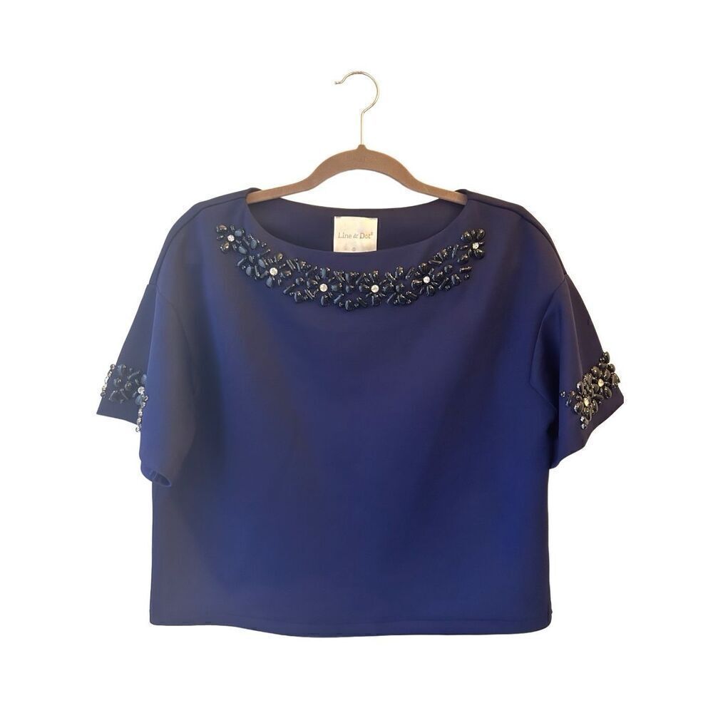 Line & Dot embellished top size S